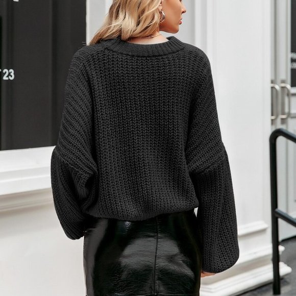 Oversized Knit Black Sweater - Picture 2 of 5